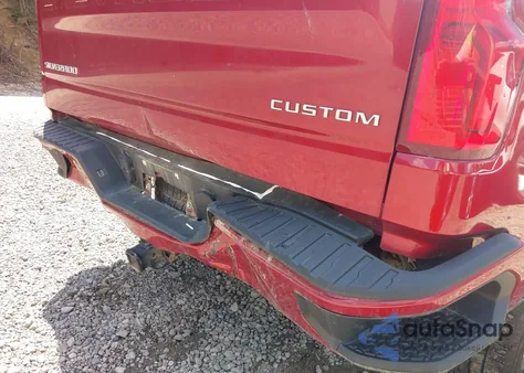 2022 Chevrolet Silverado 1500 Ltd 4Wd Short Bed Custom z USA, uszkodzony, nr VIN 1GCPYBEK5NZ229063